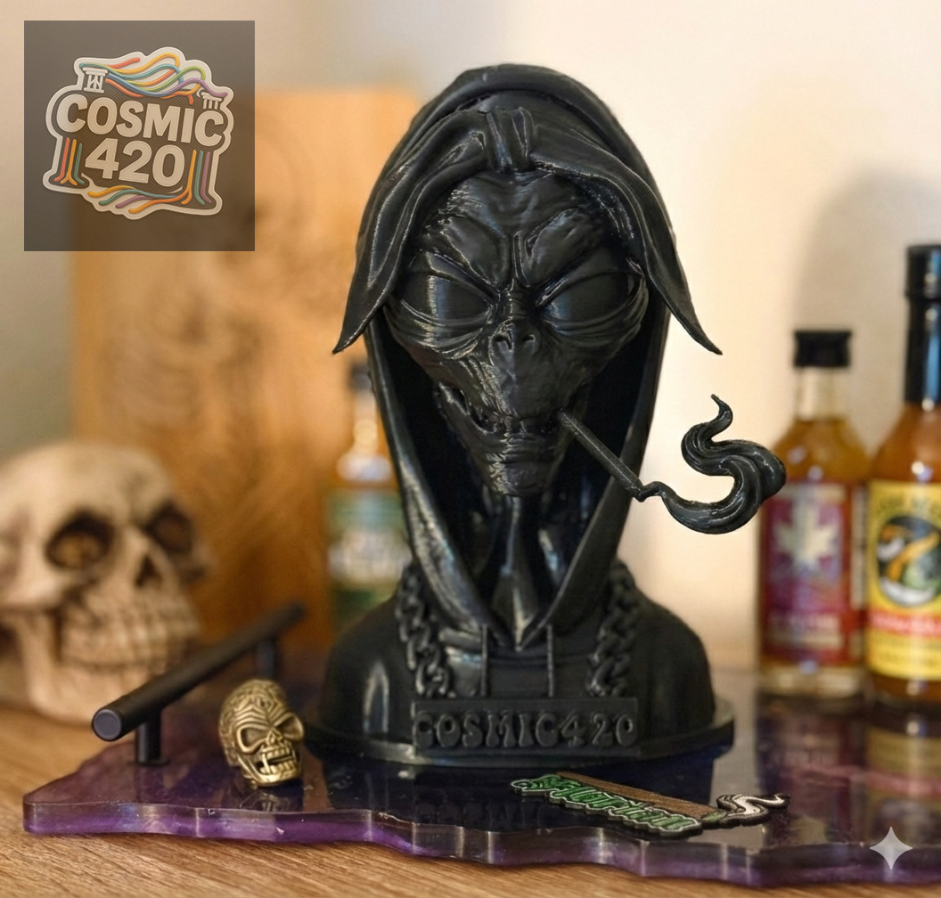 Personalisierter Alien Weed Stash Box - Wunschname auf der Kette - 3D Meisterwerk - Handgefertigt - Urban Sci-Fi Deko - Stoner Geschenk